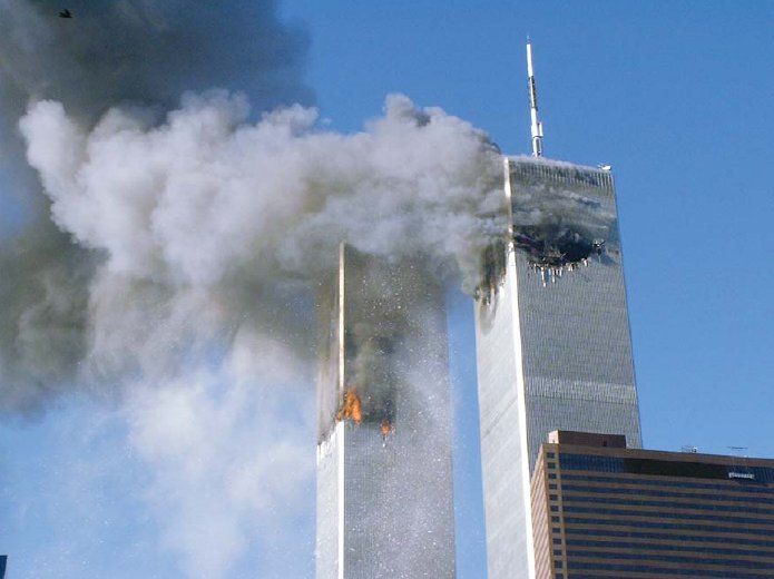 http://vincentloy.files.wordpress.com/2011/09/twin_towers_in_fire_-_911-_fema_picture.jpg